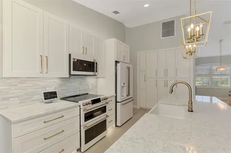5832 Cleveland Road Venice FL 34293