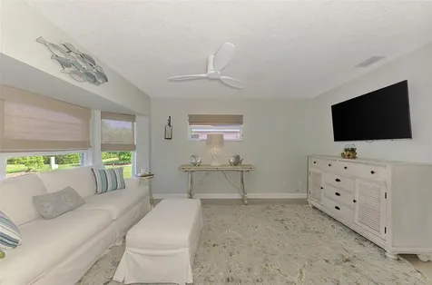 5832 Cleveland Road Venice FL 34293