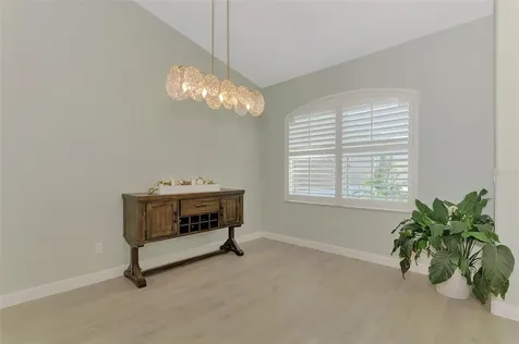 5832 Cleveland Road Venice FL 34293