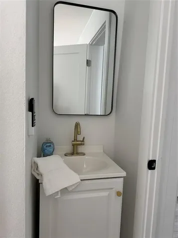 111 86th Avenue Treasure Island FL 33706