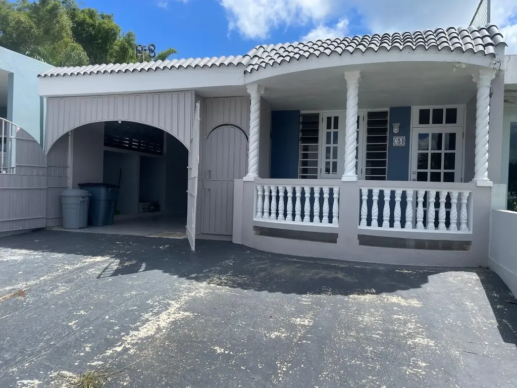 Calle 2 Barranquitas PR 00794