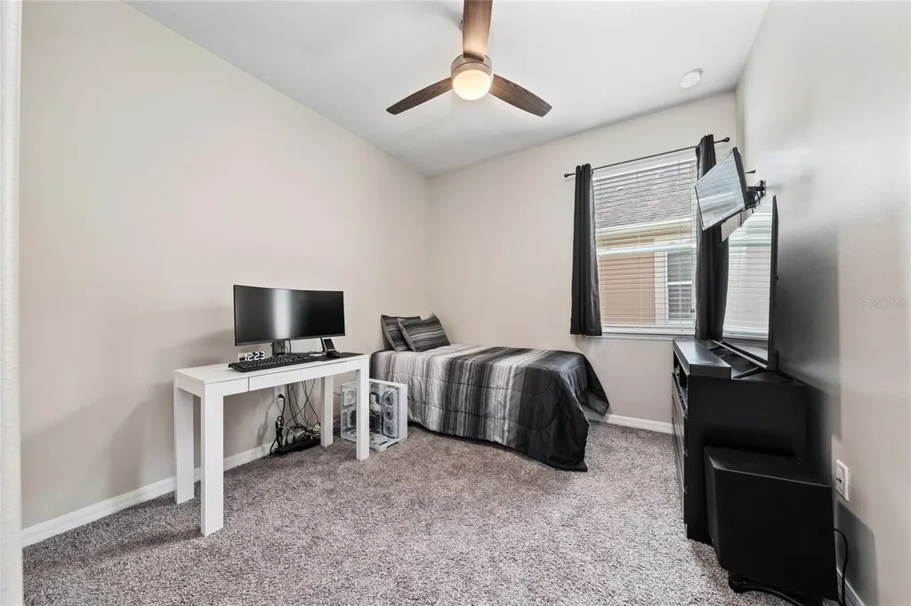 2891 Avian Loop Kissimmee FL 34741