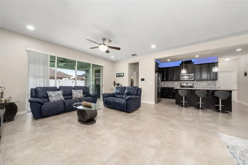 2891 Avian Loop Kissimmee FL 34741