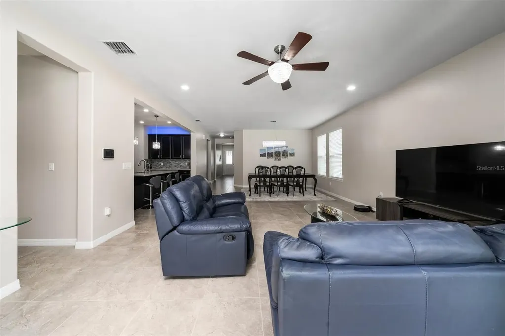 2891 Avian Loop Kissimmee FL 34741