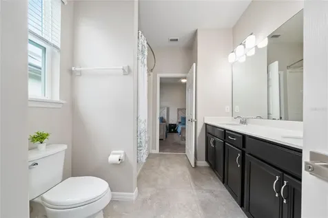 2891 Avian Loop Kissimmee FL 34741