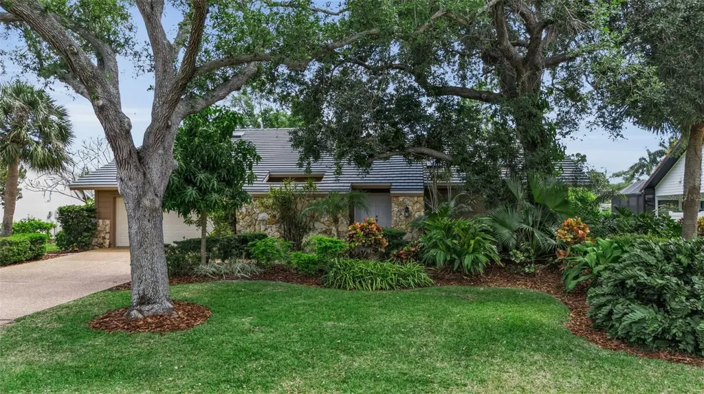 1732 Pine Harrier Circle Sarasota FL 34231