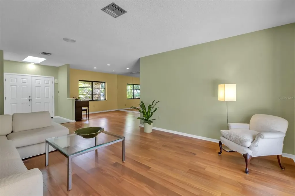 1732 Pine Harrier Circle Sarasota FL 34231