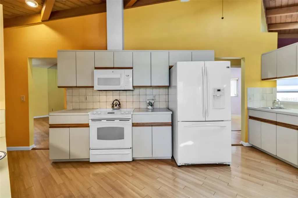 1732 Pine Harrier Circle Sarasota FL 34231