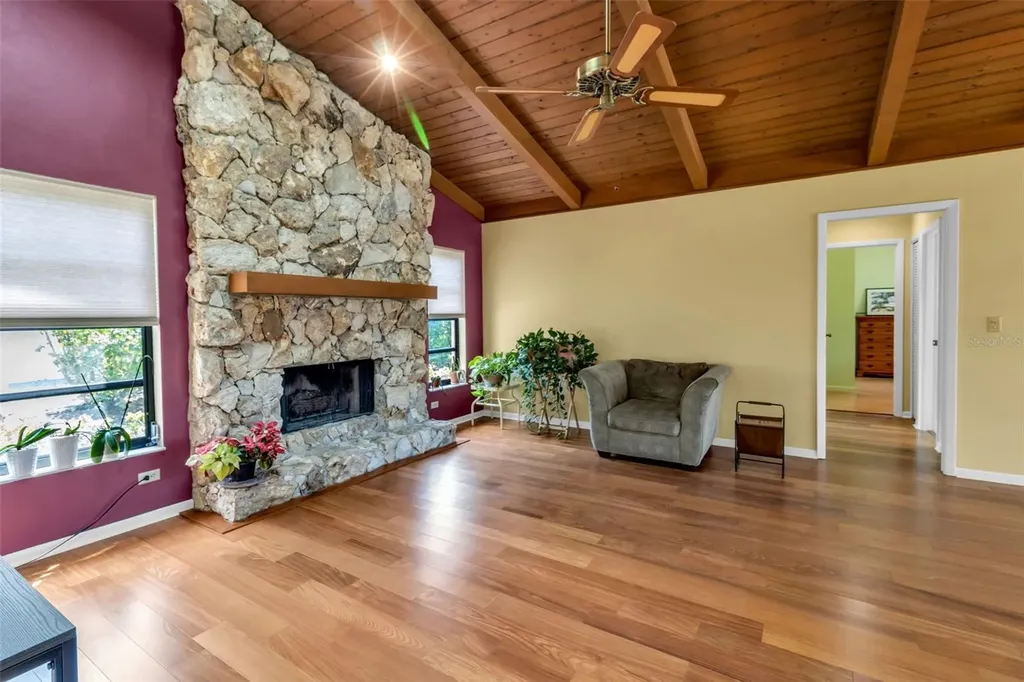 1732 Pine Harrier Circle Sarasota FL 34231