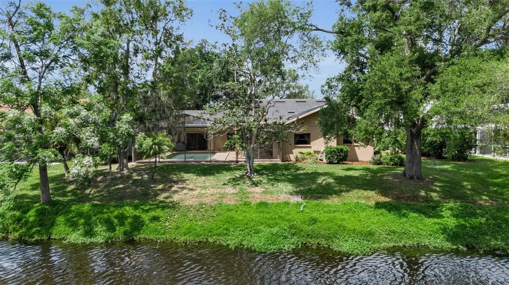 1732 Pine Harrier Circle Sarasota FL 34231