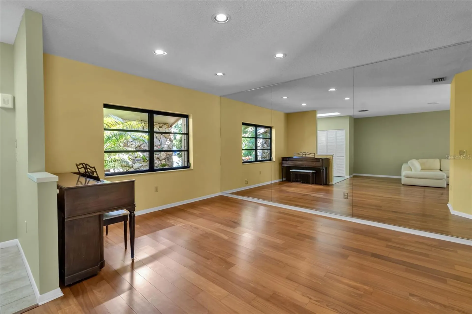 1732 Pine Harrier Circle Sarasota FL 34231