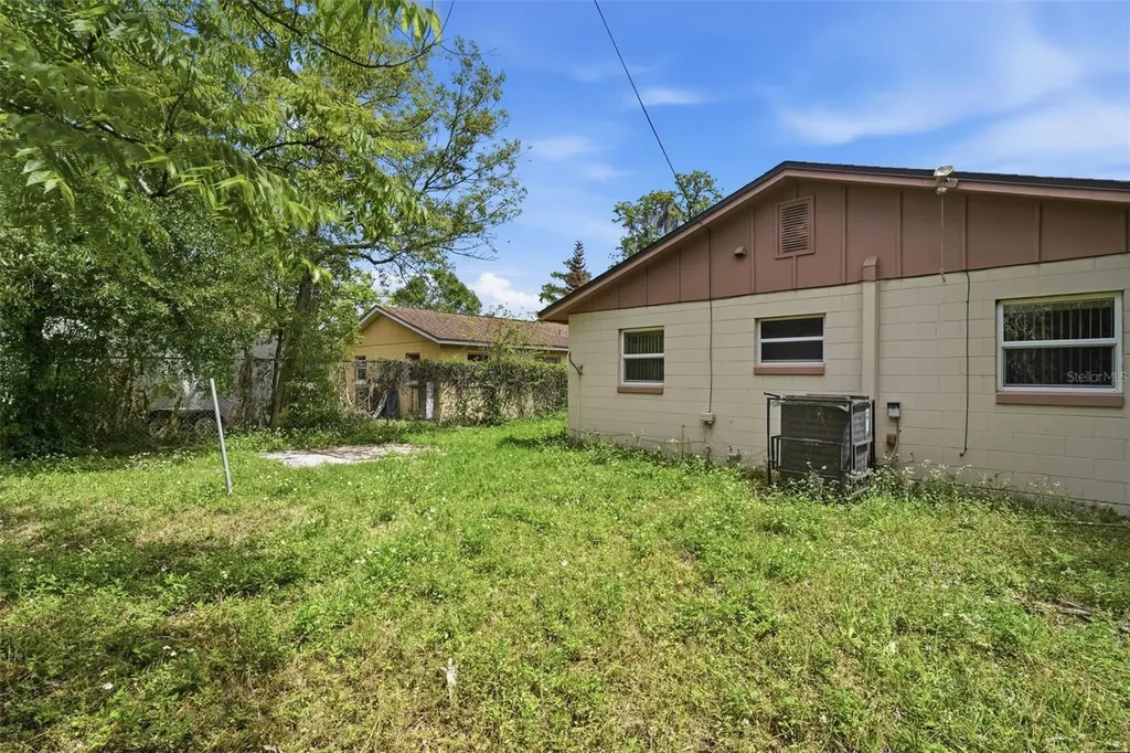 806 Orange Avenue Sanford FL 32771