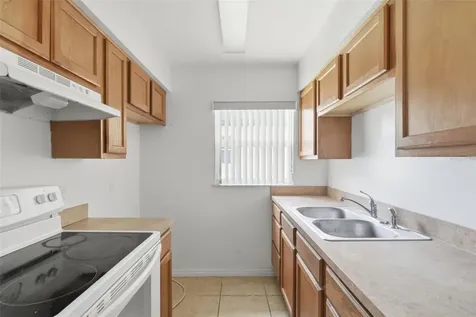 806 Orange Avenue Sanford FL 32771