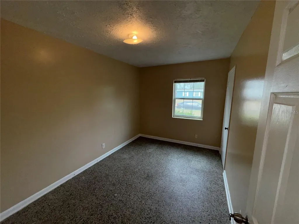 3011 E Flora Street Tampa FL 33610