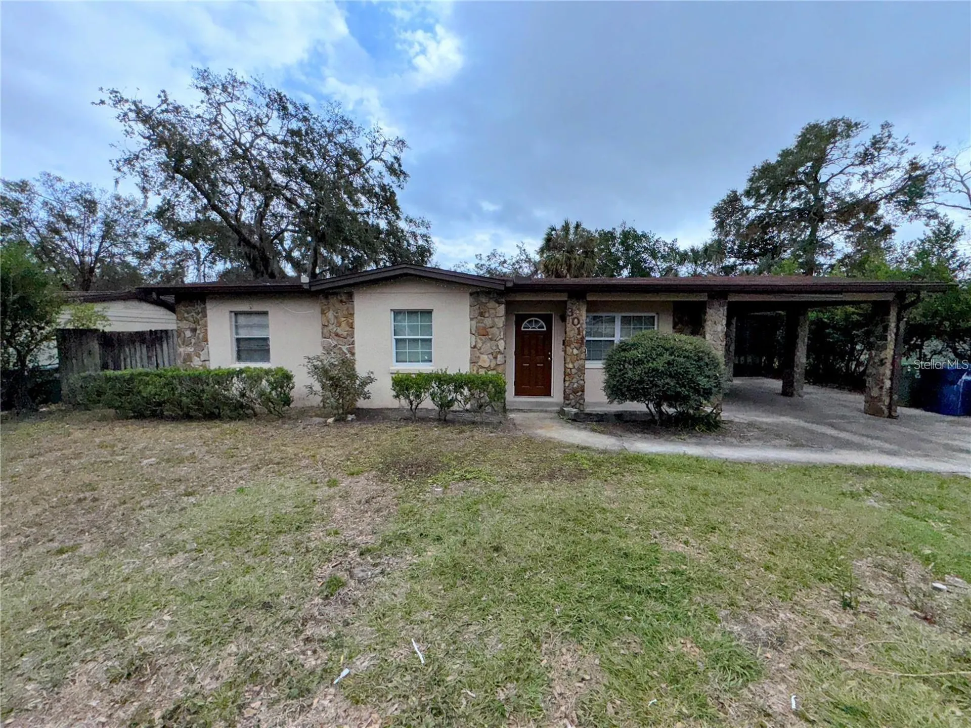3011 E Flora Street Tampa FL 33610