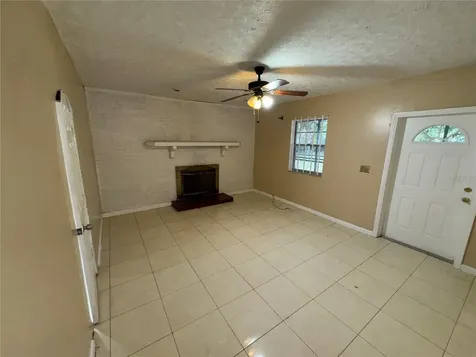 3011 E Flora Street Tampa FL 33610