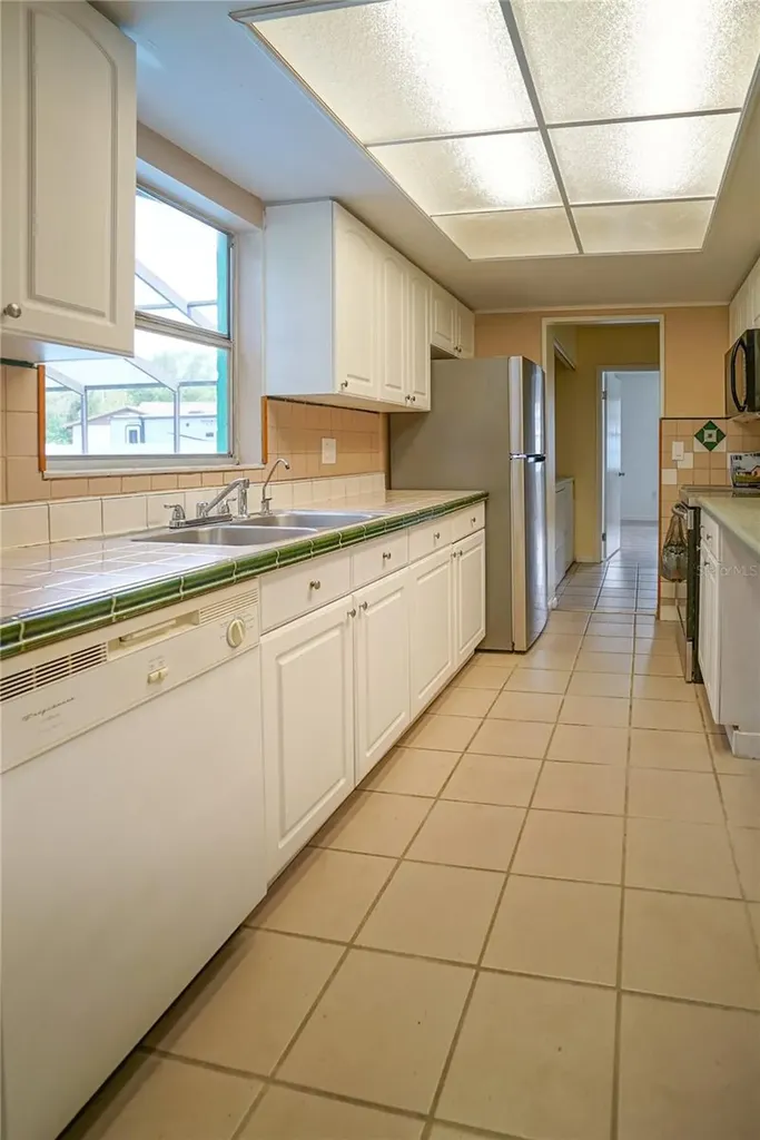 3320 Las Brisas Drive Riverview FL 33578
