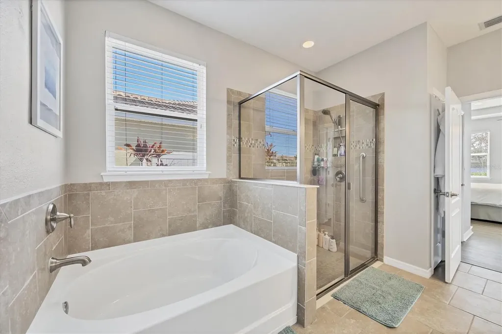 5333 Charlie Brown Lane Sarasota FL 34233