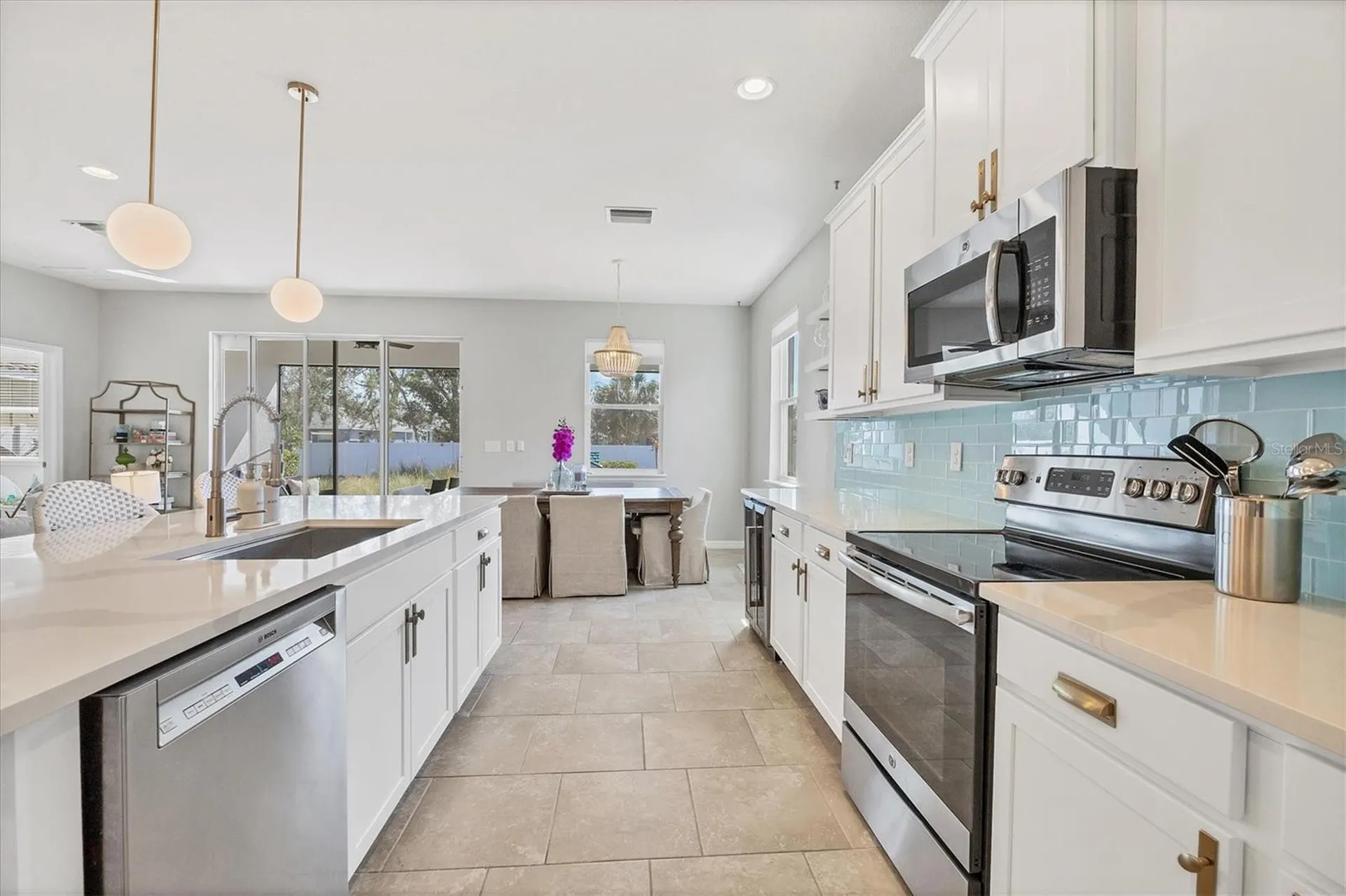 5333 Charlie Brown Lane Sarasota FL 34233
