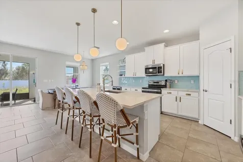 5333 Charlie Brown Lane Sarasota FL 34233