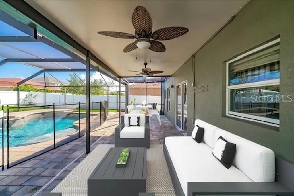 2863 Maple Brook Loop Lutz FL 33558