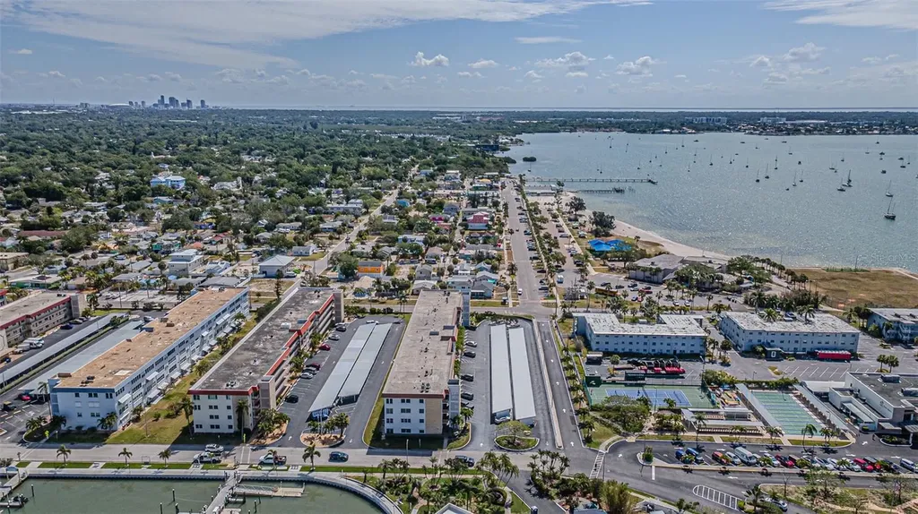 3128 59th Street S Gulfport FL 33707