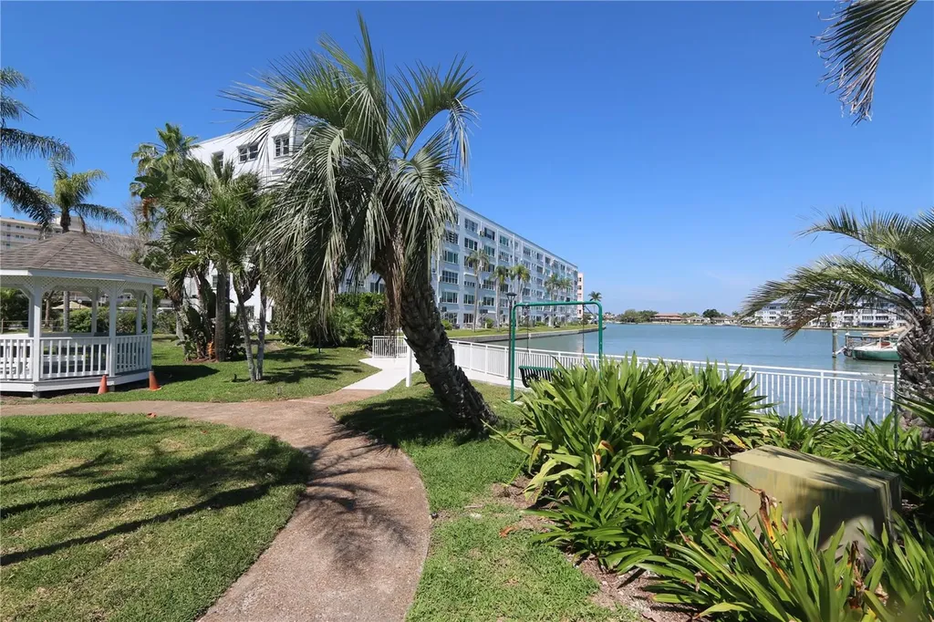 3128 59th Street S Gulfport FL 33707