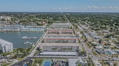 3128 59th Street S Gulfport FL 33707