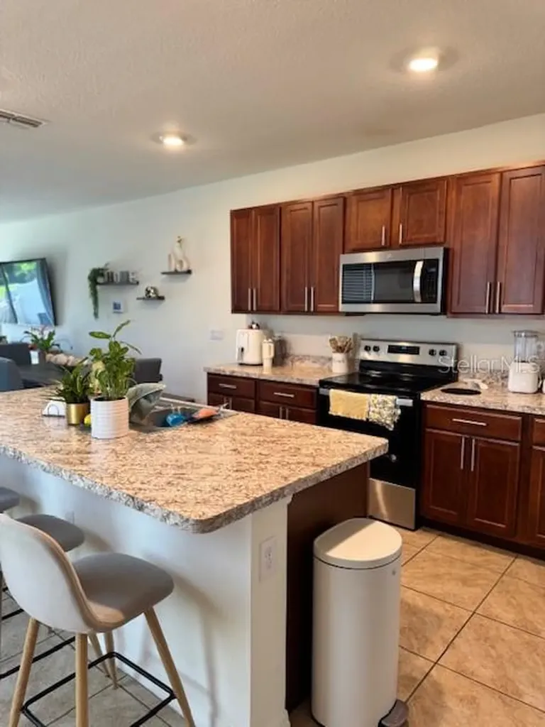 414 Cool Summer Lane Davenport FL 33837