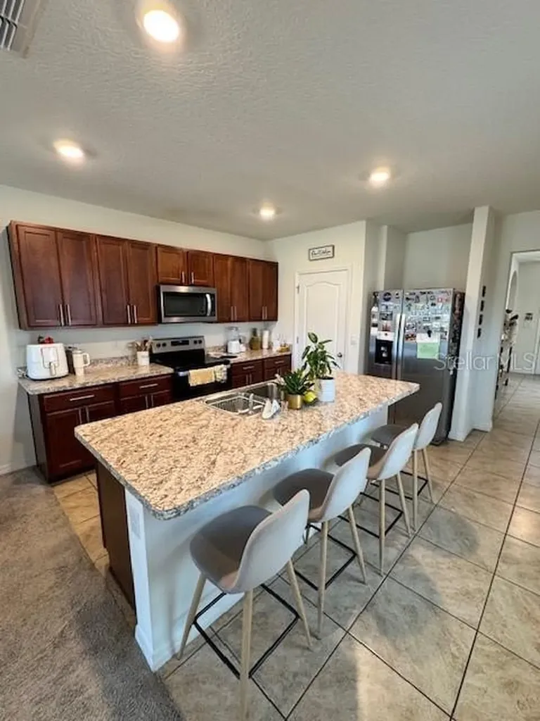 414 Cool Summer Lane Davenport FL 33837