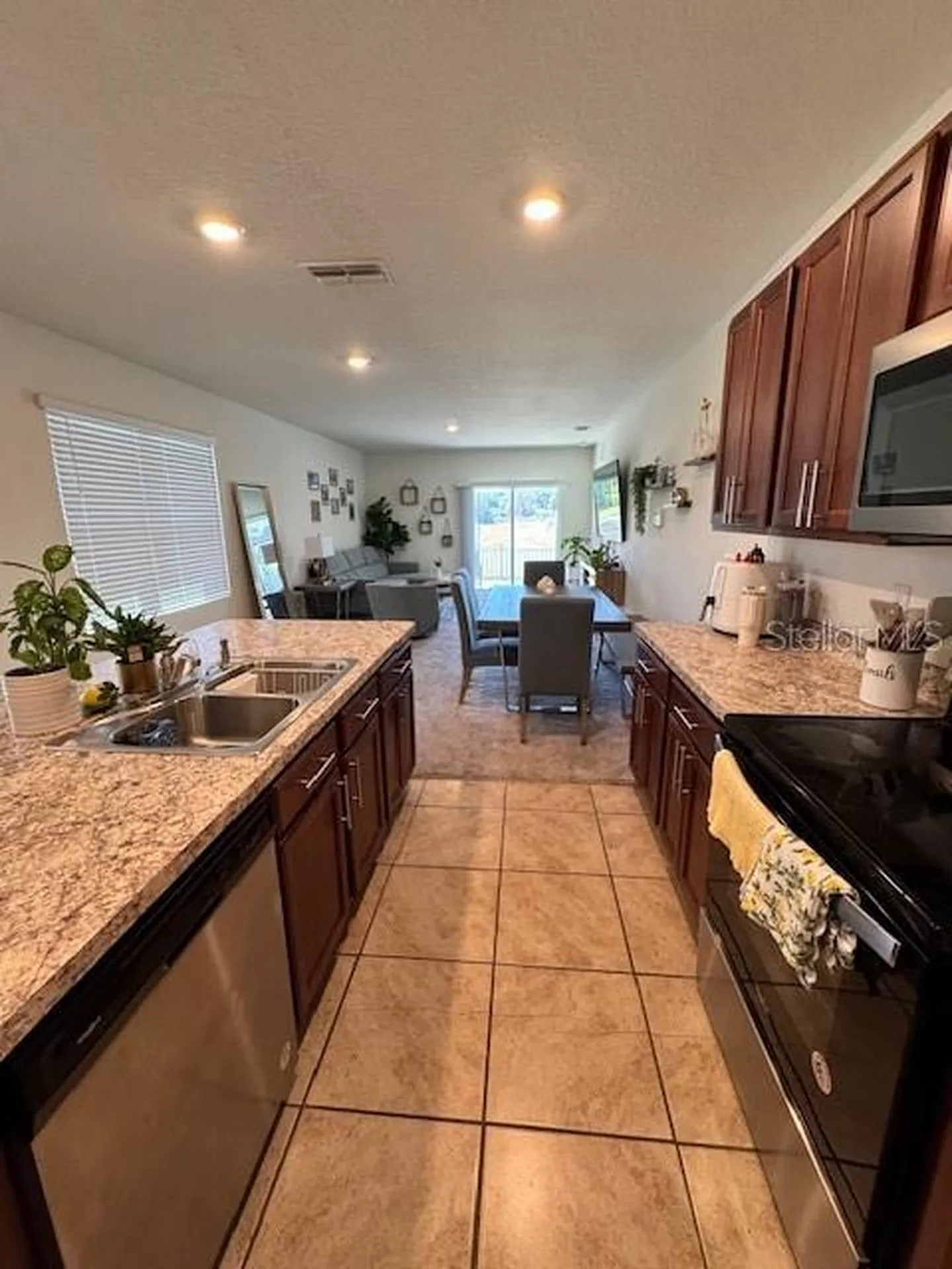 414 Cool Summer Lane Davenport FL 33837
