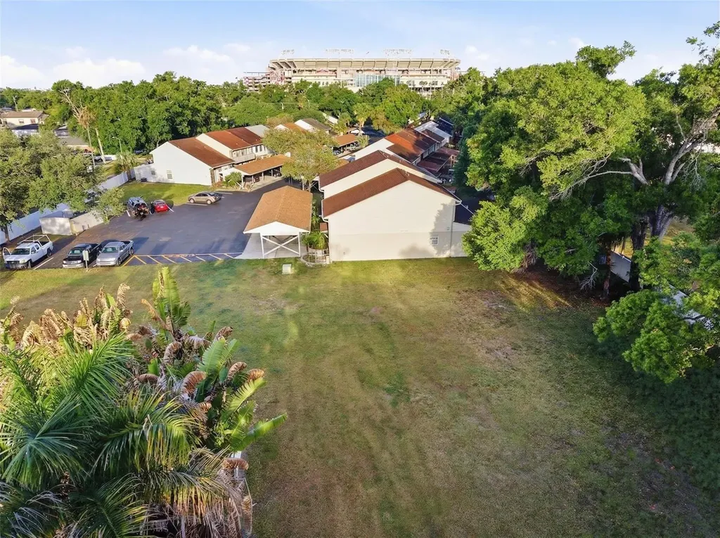 3348 W Hidden Haven Court Tampa FL 33607
