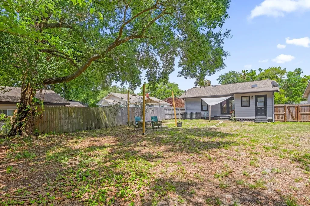 62 W Muriel Street Orlando FL 32806