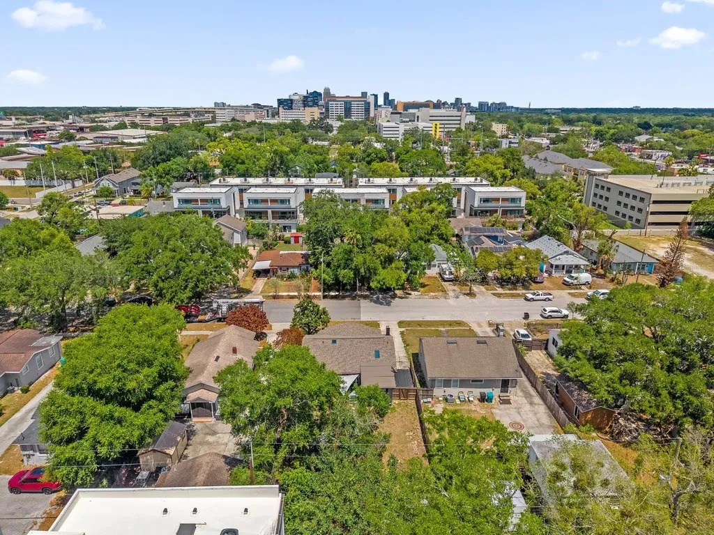 62 W Muriel Street Orlando FL 32806