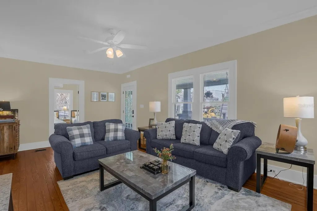 62 W Muriel Street Orlando FL 32806