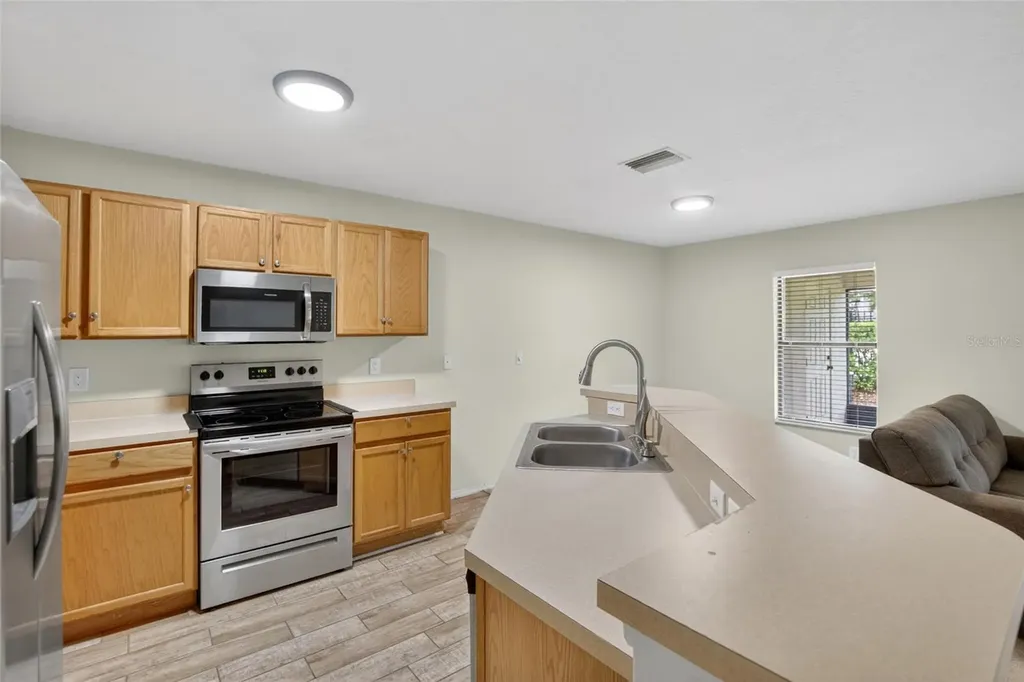 2605 Oleander Lakes Drive Brandon FL 33511
