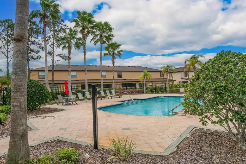 2605 Oleander Lakes Drive Brandon FL 33511