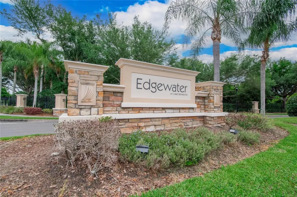 2605 Oleander Lakes Drive Brandon FL 33511