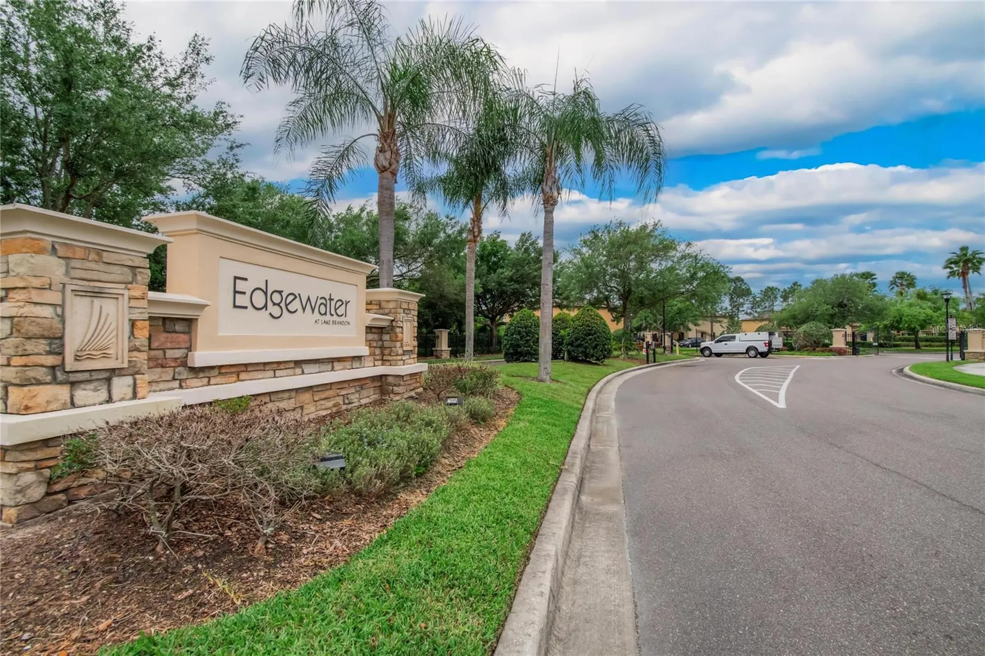 2605 Oleander Lakes Drive Brandon FL 33511