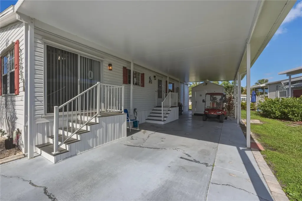 2100 Kings Highway Port Charlotte FL 33980