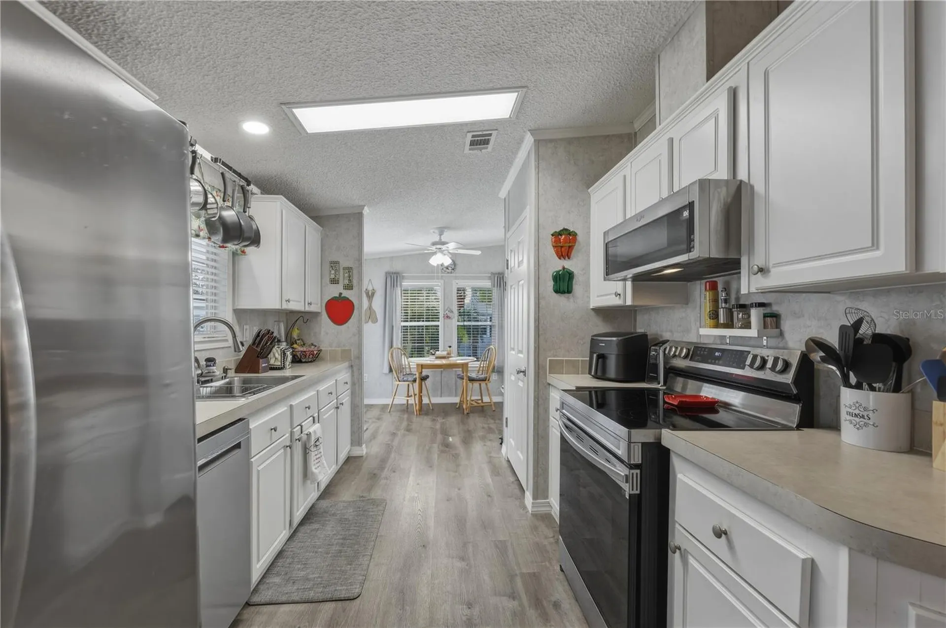 2100 Kings Highway Port Charlotte FL 33980