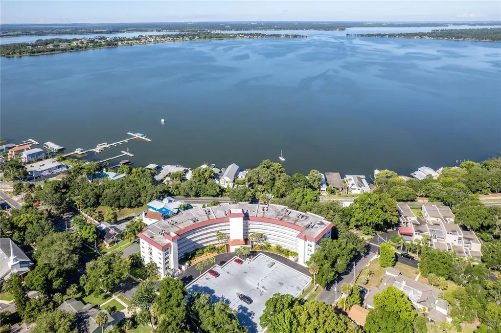 601 Mcdonald Street Mount Dora FL 32757