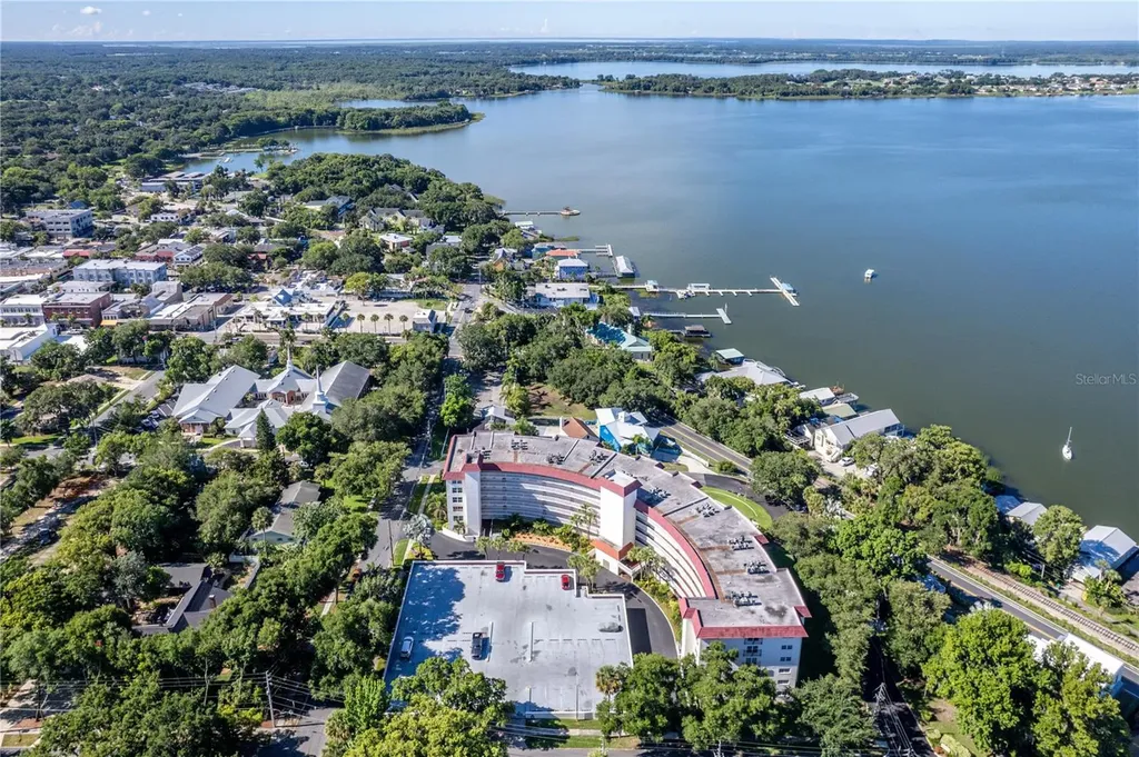 601 Mcdonald Street Mount Dora FL 32757