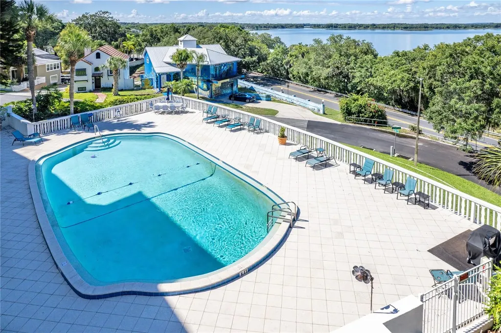 601 Mcdonald Street Mount Dora FL 32757
