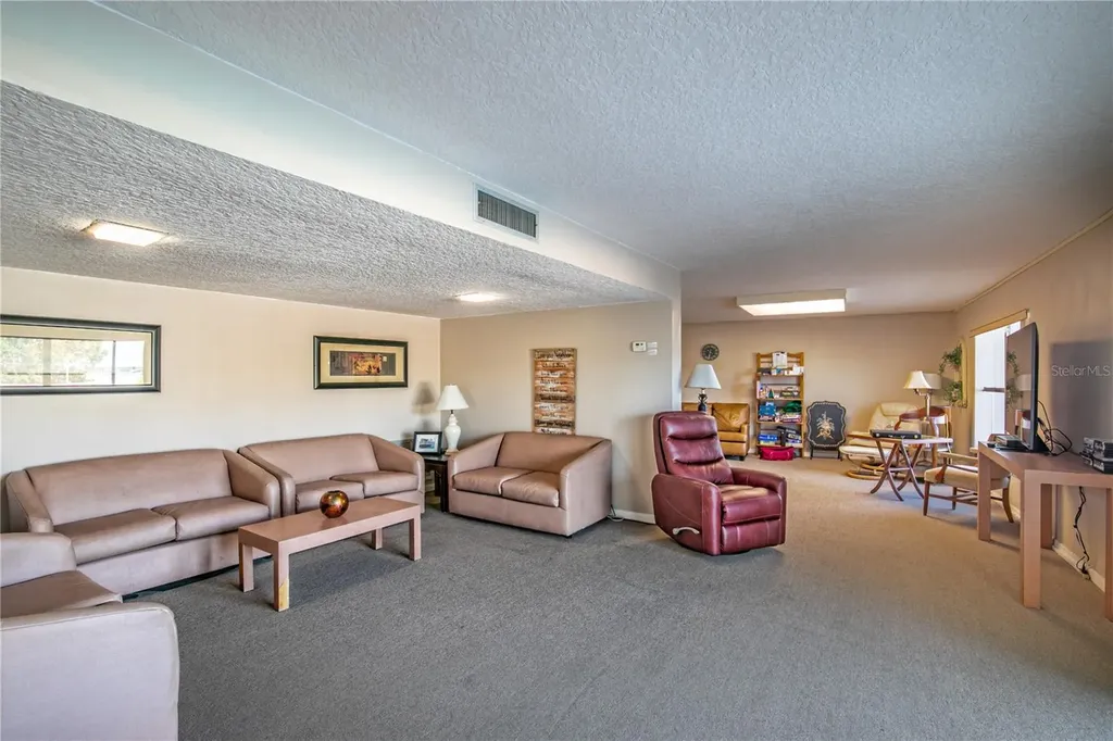 601 Mcdonald Street Mount Dora FL 32757