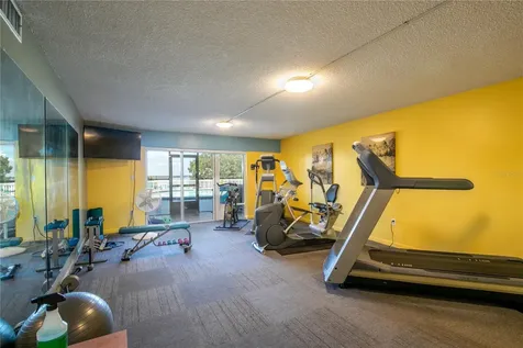 601 Mcdonald Street Mount Dora FL 32757