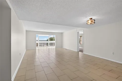 601 Mcdonald Street Mount Dora FL 32757