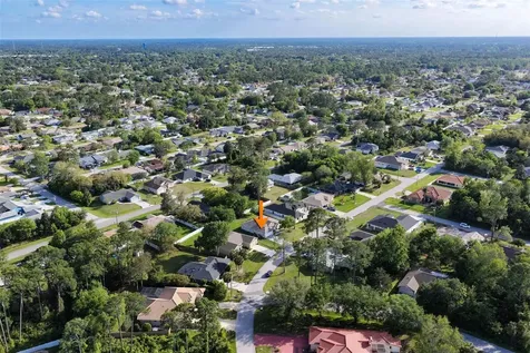 95 Frankford Lane Palm Coast FL 32137