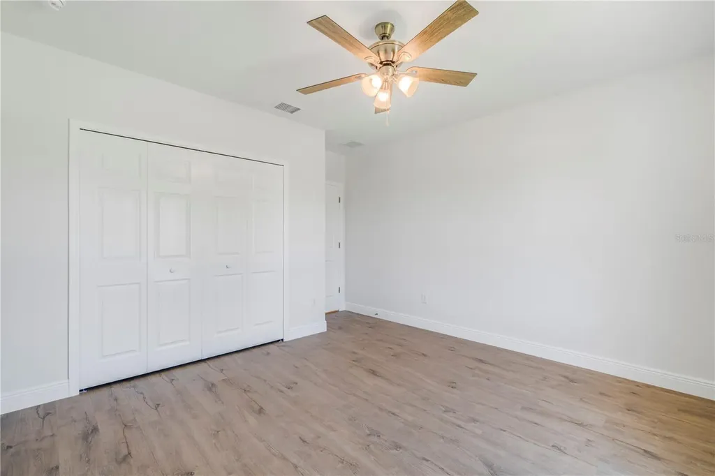 2141 E Old Mill Drive Deltona FL 32725