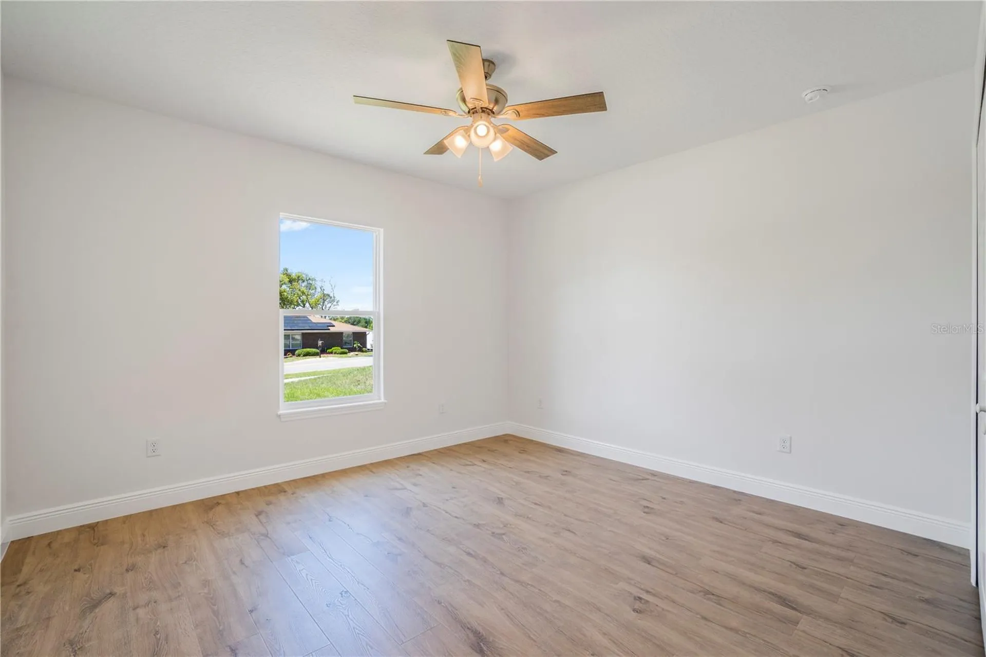 2141 E Old Mill Drive Deltona FL 32725